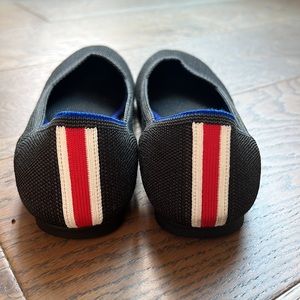 Rothy’s The Flat in Charcoal Heel Stripe